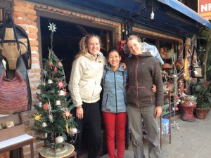 Josephine and Maya together with Lou, Shop Manager. 